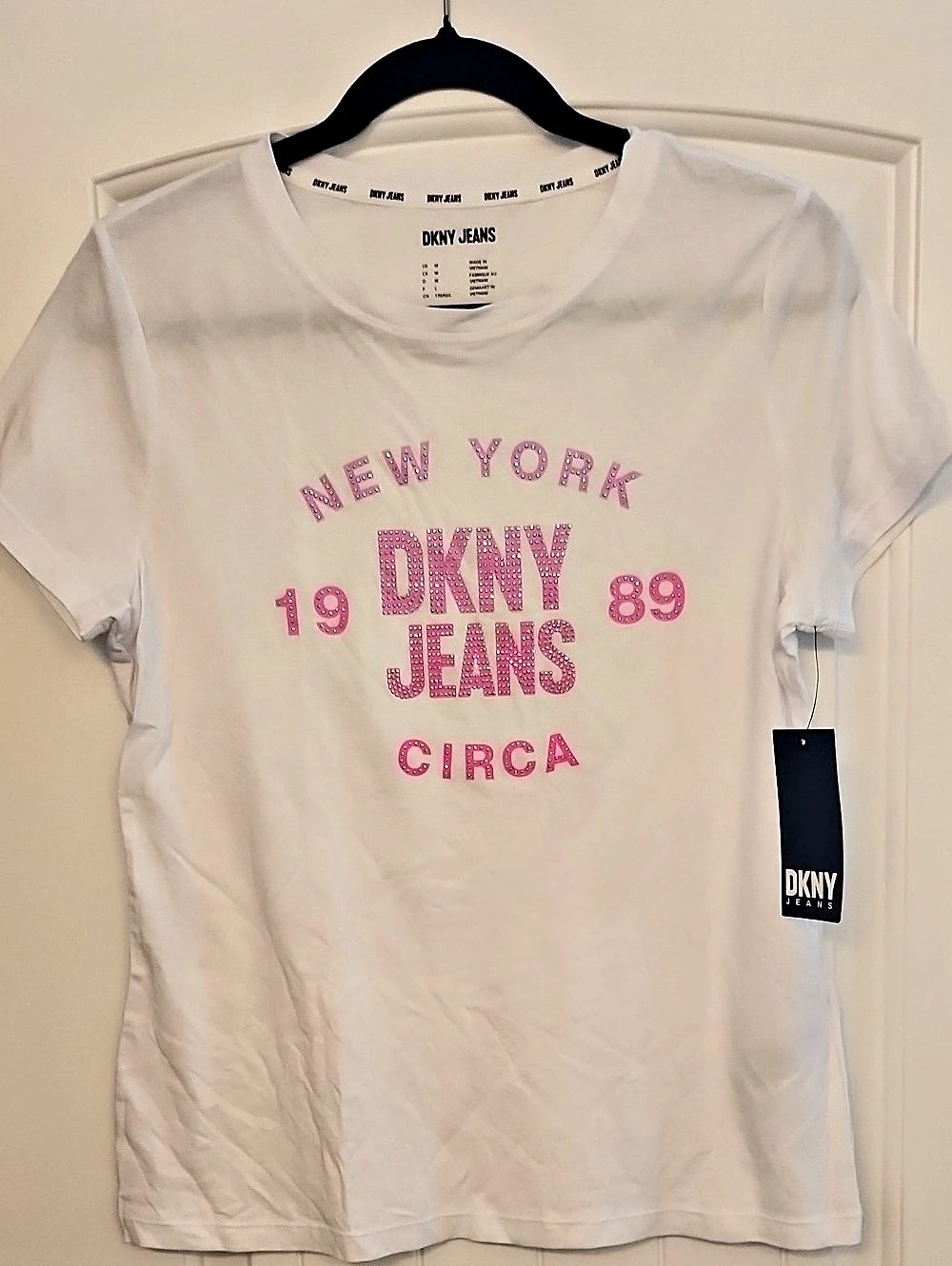 DKNY Jeans New York 1989 Circa Rhinestone Logo Tee Medium
